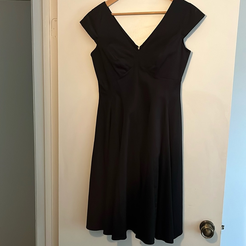 Calvin Klein Black Cap-Sleeve Fit & Flare Dress, size 4